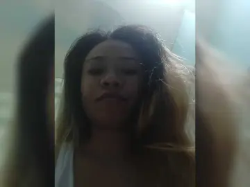 Lavzlavz6  live sex cam