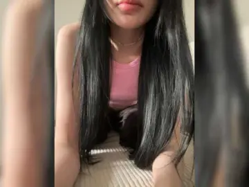 Pinklildoll  live sex cam