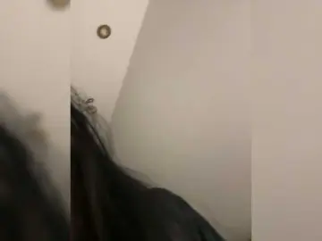 Pinklildoll  live sex cam
