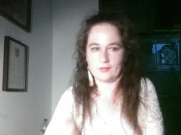 AmanelWhite  live sex cam
