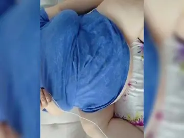 Mari301  live sex cam