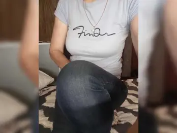 SexyNaturalka  live sex cam