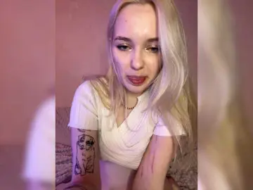Tystutt  live sex cam