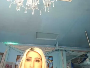 Adrianna_fox  live sex cam