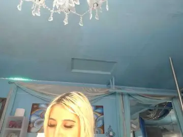 Adrianna_fox  live sex cam