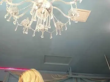 Adrianna_fox  live sex cam