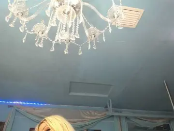 Adrianna_fox  live sex cam