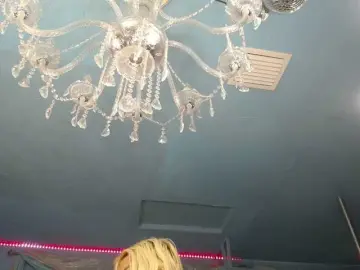 Adrianna_fox  live sex cam