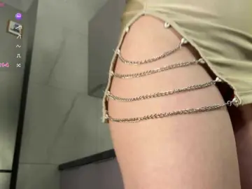 D0nt0uchmy4ss  live sex cam