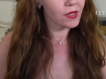 Levurassets  live sex cam