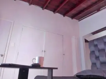 Thebigpam  live sex cam