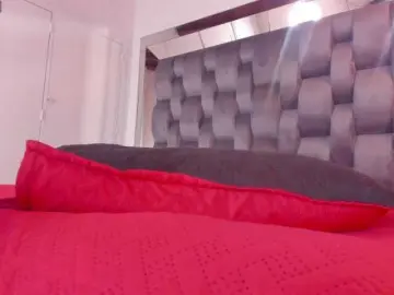 Thebigpam  live sex cam