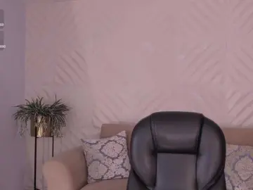 AbellaCroft  live sex cam