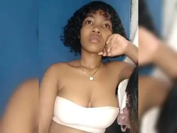 Candis02  live sex cam