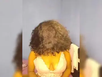 Candis02  live sex cam