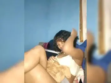 Candis02  live sex cam