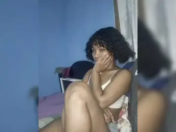 Candis02  live sex cam