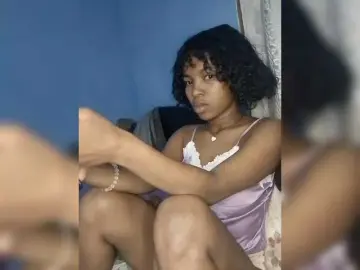 Candis02  live sex cam