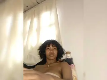 Candis02  live sex cam