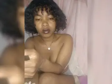 Candis02  live sex cam