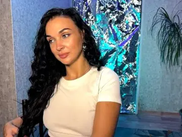 JoellaDitolla  live sex cam