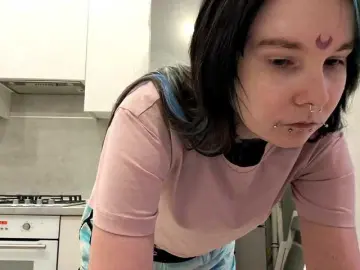 RobbynIturbe  live sex cam