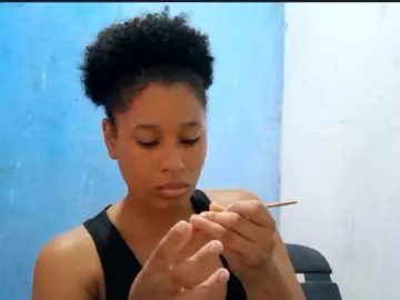 RomanaBeatson  live sex cam