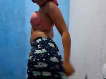 RomanaBeatson  live sex cam