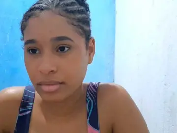 RomanaBeatson  live sex cam