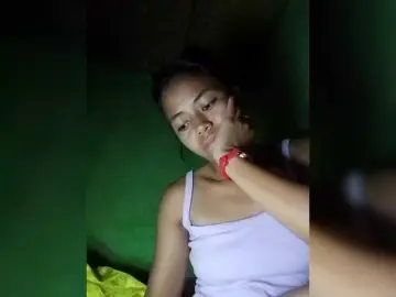 Rudih  live sex cam