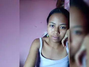 Rudih  live sex cam