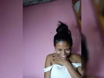 Rudih  live sex cam