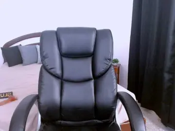 AndreaRaul  live sex cam