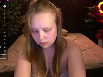 CrystallPaws  live sex cam