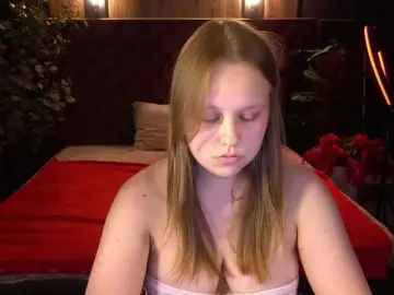 CrystallPaws  live sex cam