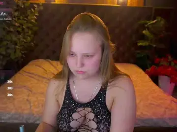 CrystallPaws  live sex cam