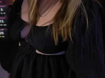 CrystallPaws  live sex cam