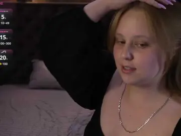 CrystallPaws  live sex cam