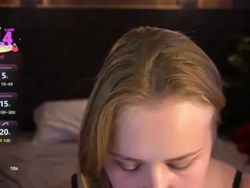 CrystallPaws  live sex cam