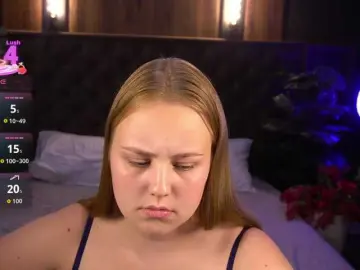 CrystallPaws  live sex cam