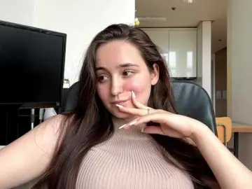 EmillyCarte  live sex cam