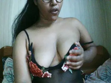 Lounahsexy  live sex cam