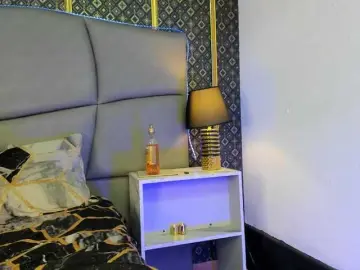 PantherBoss  live sex cam