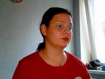 SweetPiggy13  live sex cam
