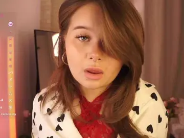 YesImAnna  live sex cam