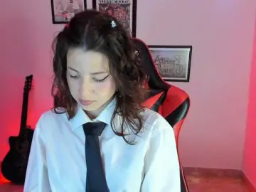 Lolamustaine  live sex cam