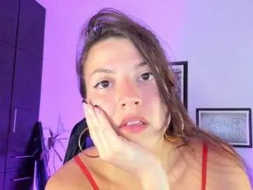 Lolamustaine  live sex cam