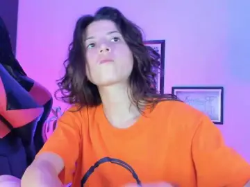 Lolamustaine  live sex cam