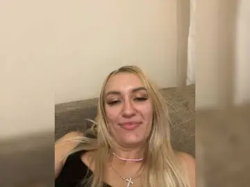 Shymiaa1  live sex cam
