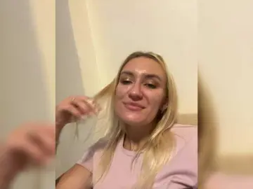 Shymiaa1  live sex cam